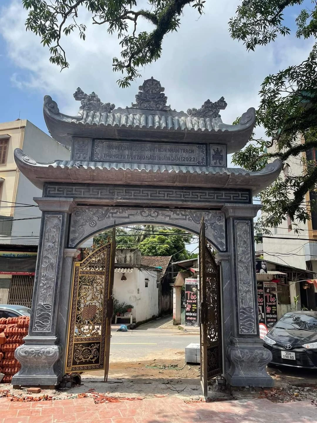 Cổng đá-CĐ2